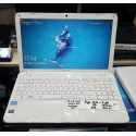 Toshiba Satallite Beyaz Laptop - Yağmur Spot