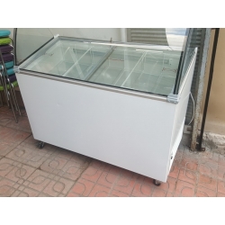 Dondurma Teşhir Reyonu Uğur -2.El-Karadeniz Ticaret