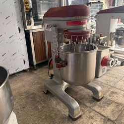 İkinci El Boğazi&ccedil;i 60 Litre D&ouml;k&uuml;m G&ouml;vde Hamur Mikseri | Esila End&uuml;striyel Mutfak