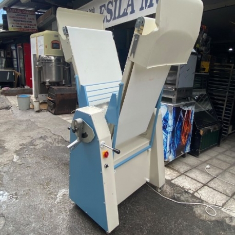 İkinci El Kanatlı Hamur Açma Makinesi (Vargel) | Esila Endüstriyel Mutfak